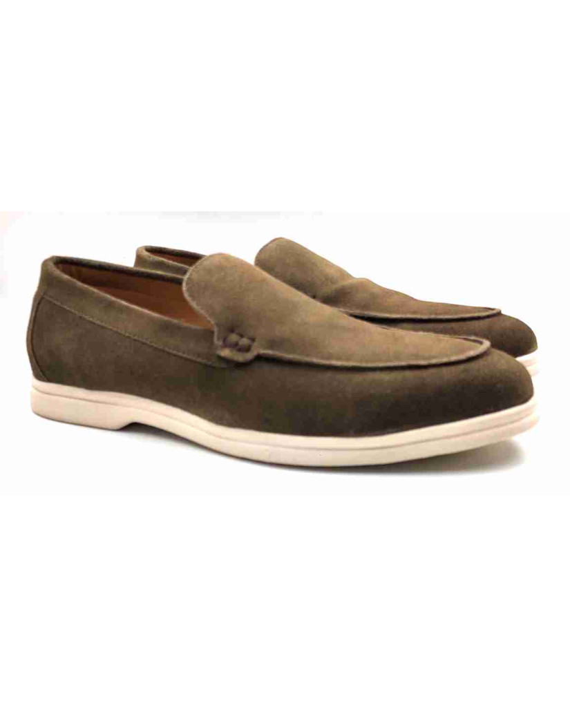 SA-07: Balujas Olive Casual Loafers