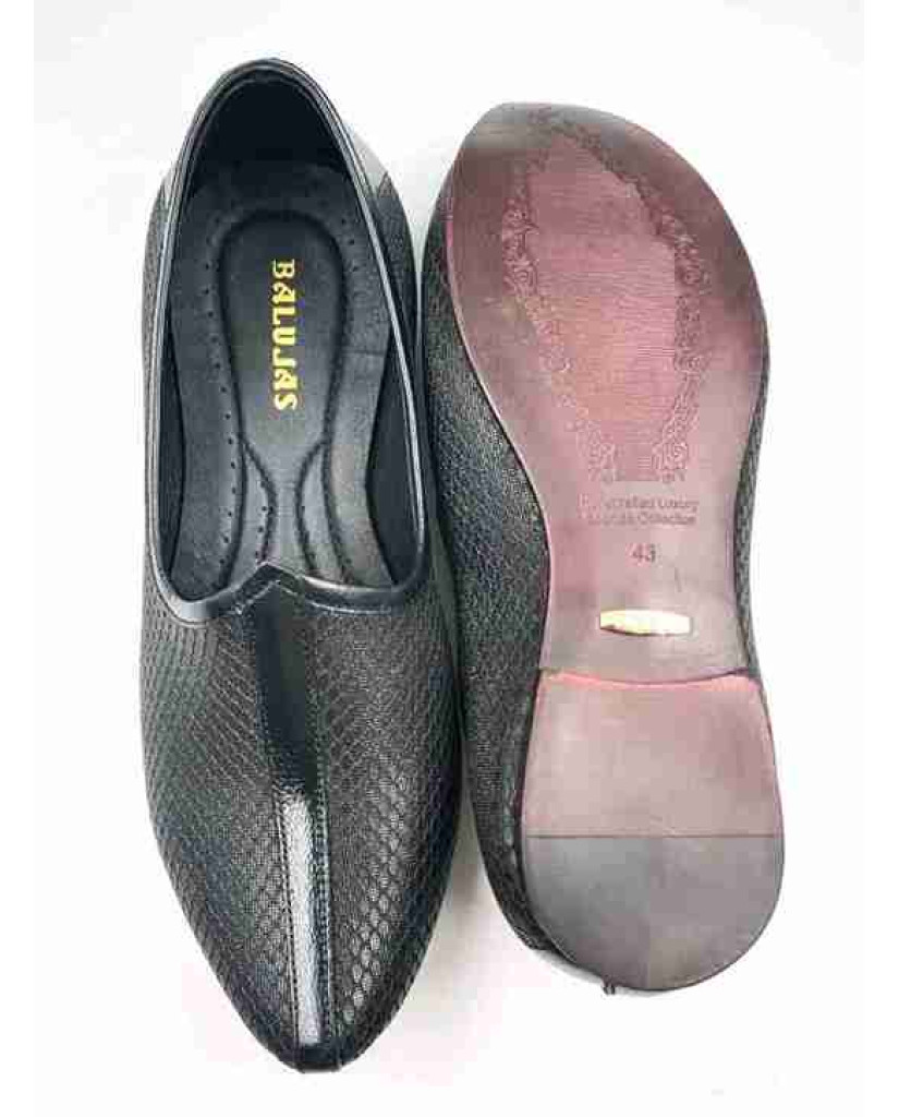 25002: Balujas Black Men's Mojari