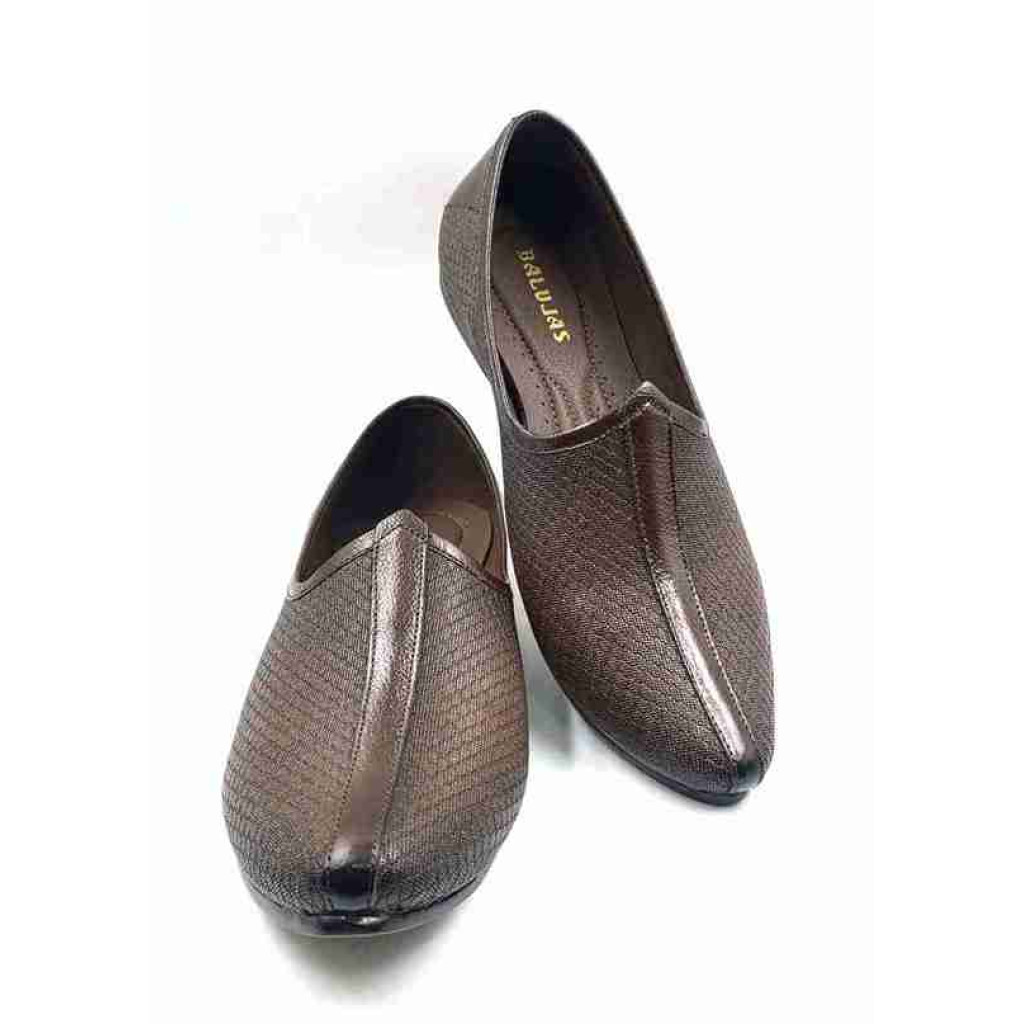 25002: Balujas Tan Men's Mojari