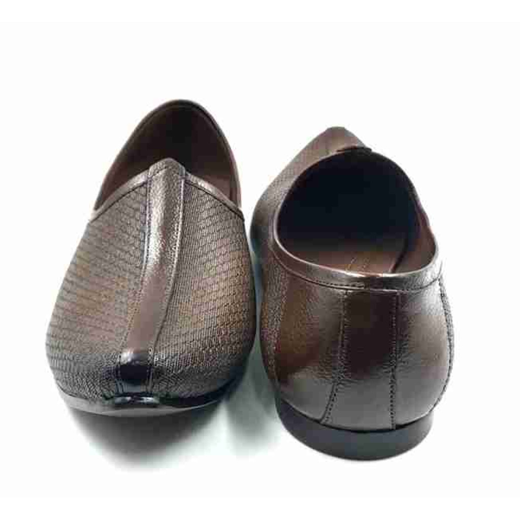 25002: Balujas Tan Men's Mojari