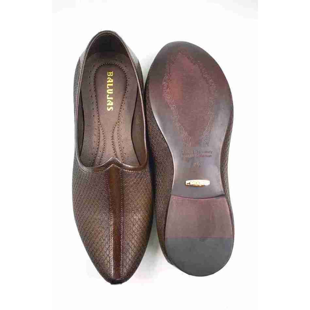 25002: Balujas Tan Men's Mojari