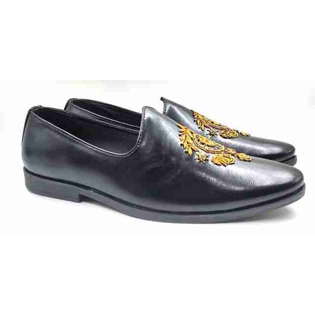 55561: Balujas Men's Black Jutti