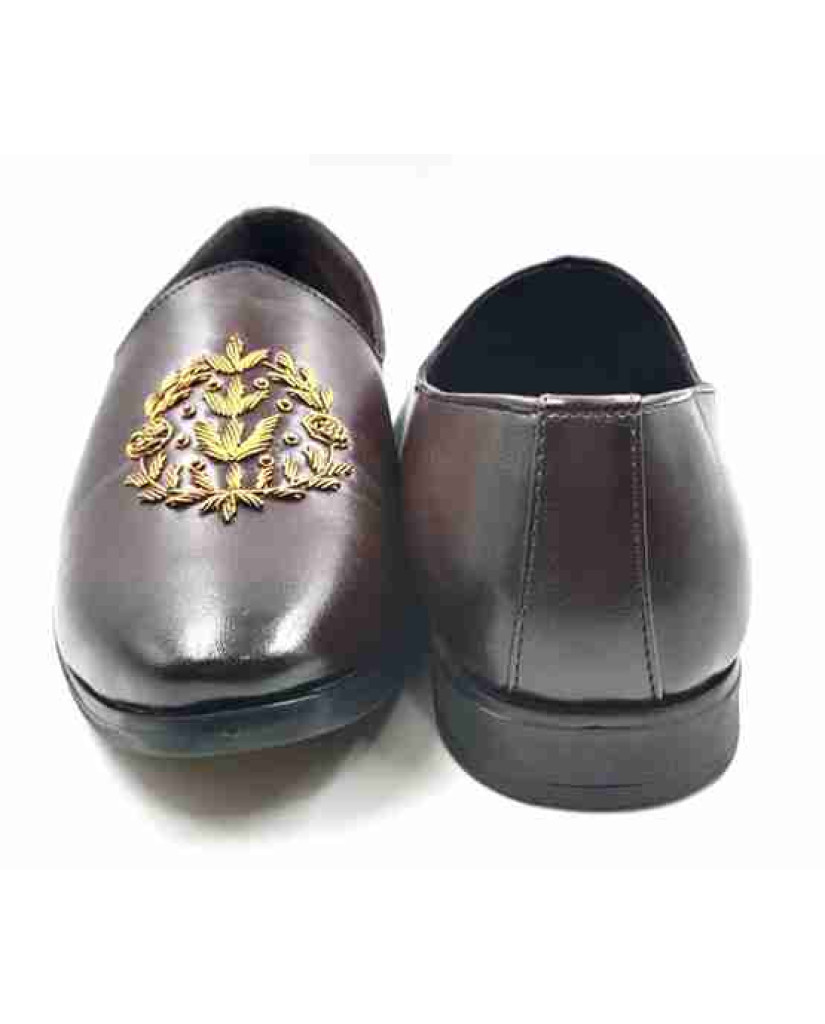 55563: Balujas Men's Brown Loafer