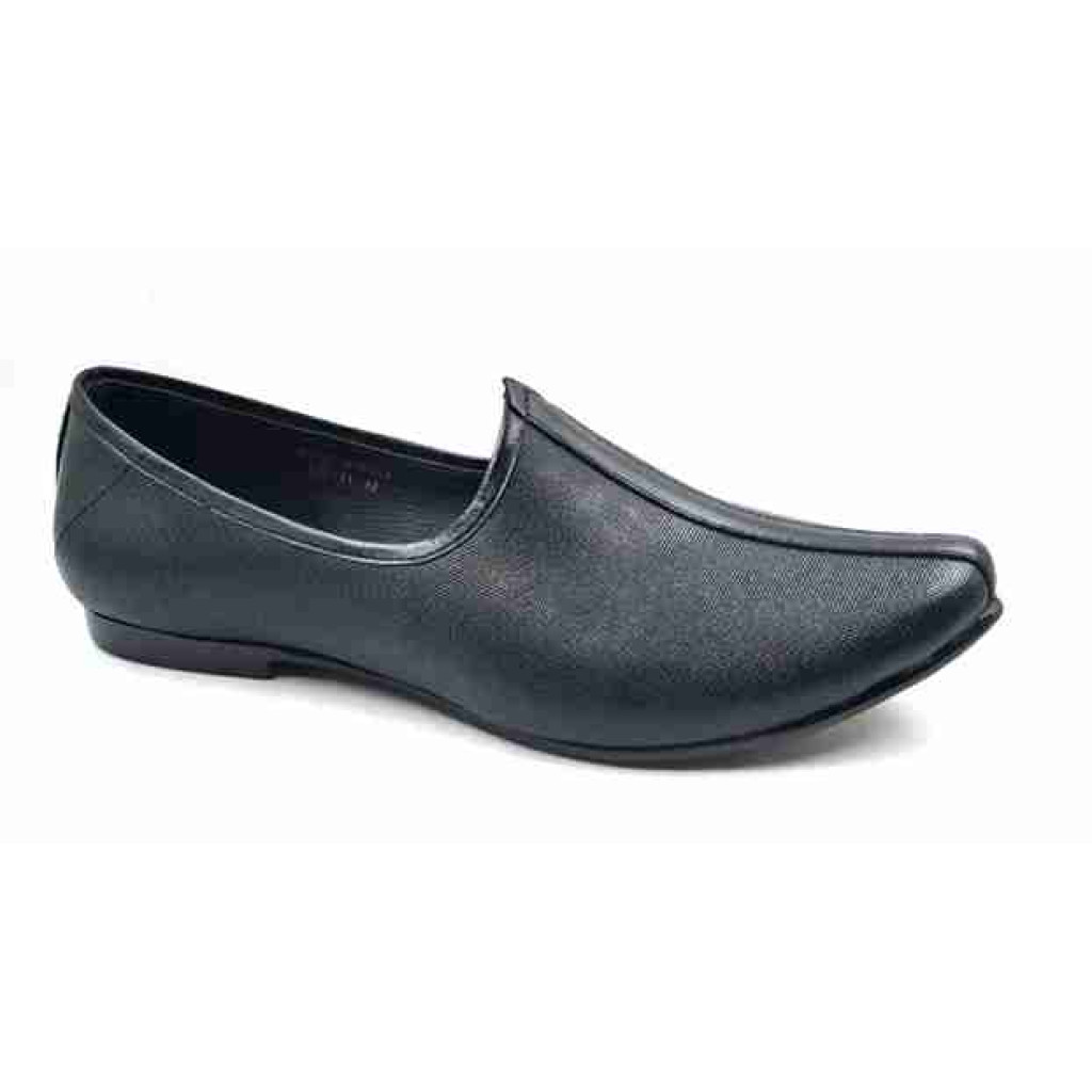 NG-11: Balujas Black Men's Mojari