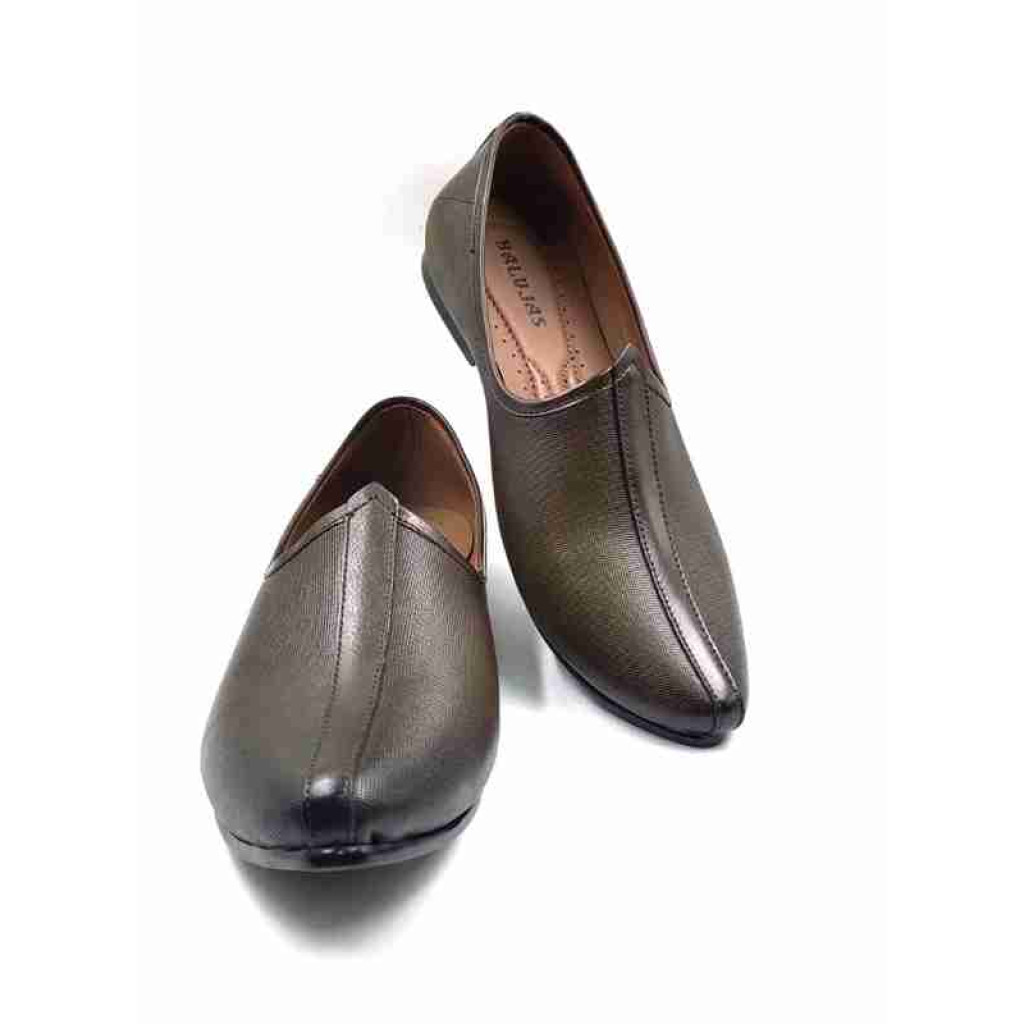 NG-11: Balujas Olive Men's Mojari