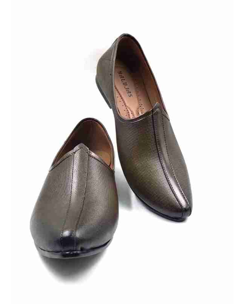 NG-11: Balujas Olive Men's Mojari