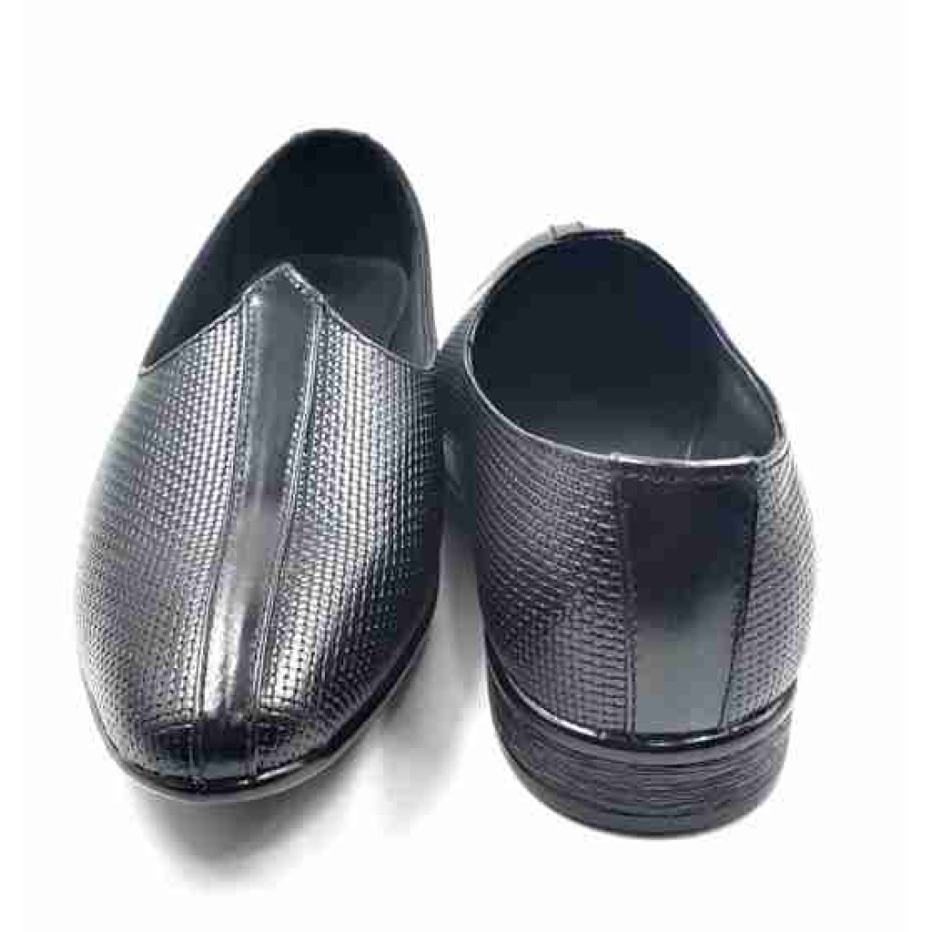 SP7666: Balujas Black Men's Mojari