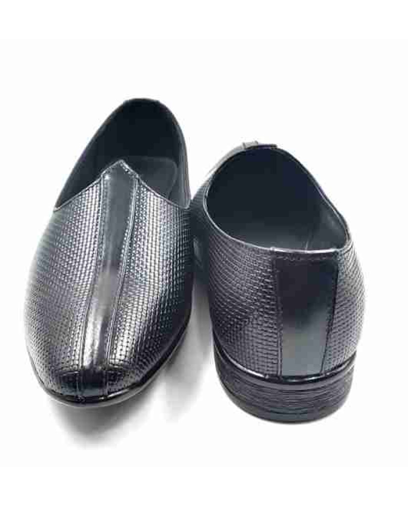 SP7666: Balujas Black Men's Mojari