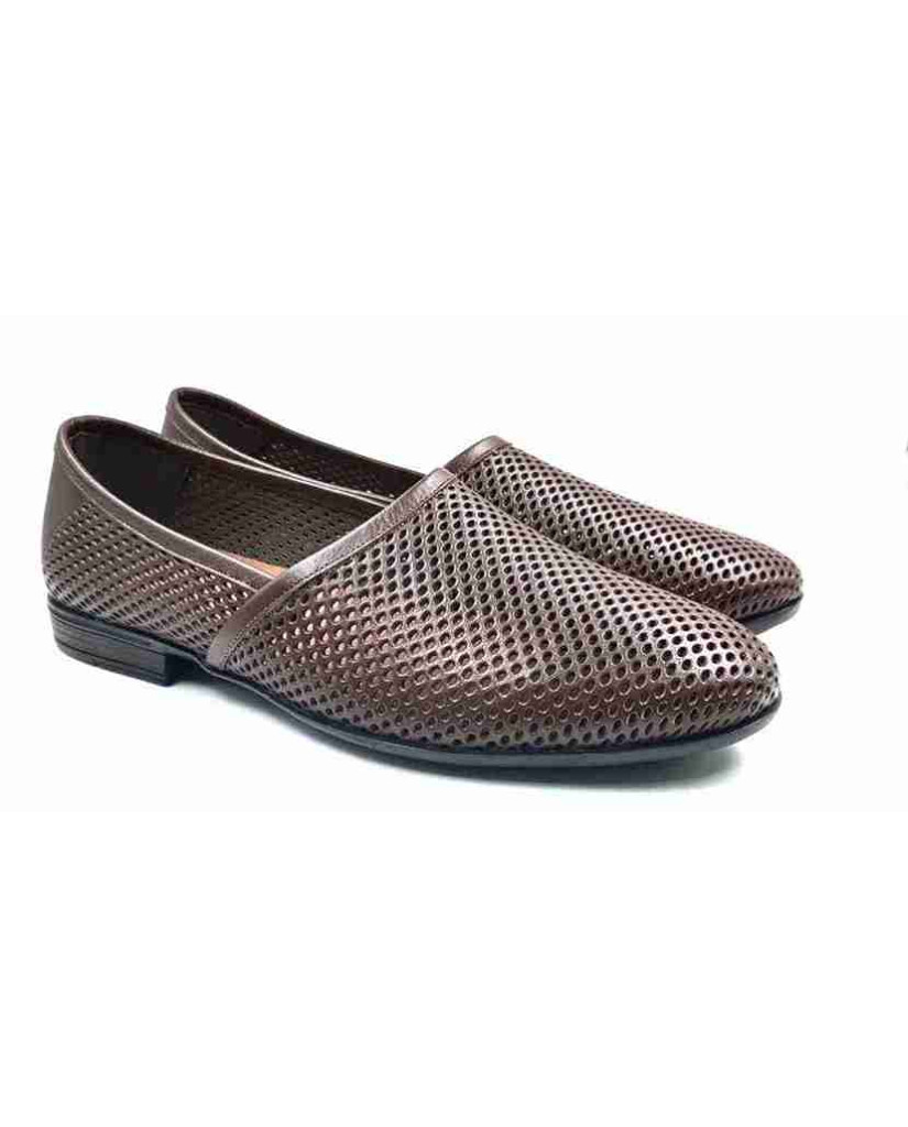 WC11: Balujas Brown summer shoe for men