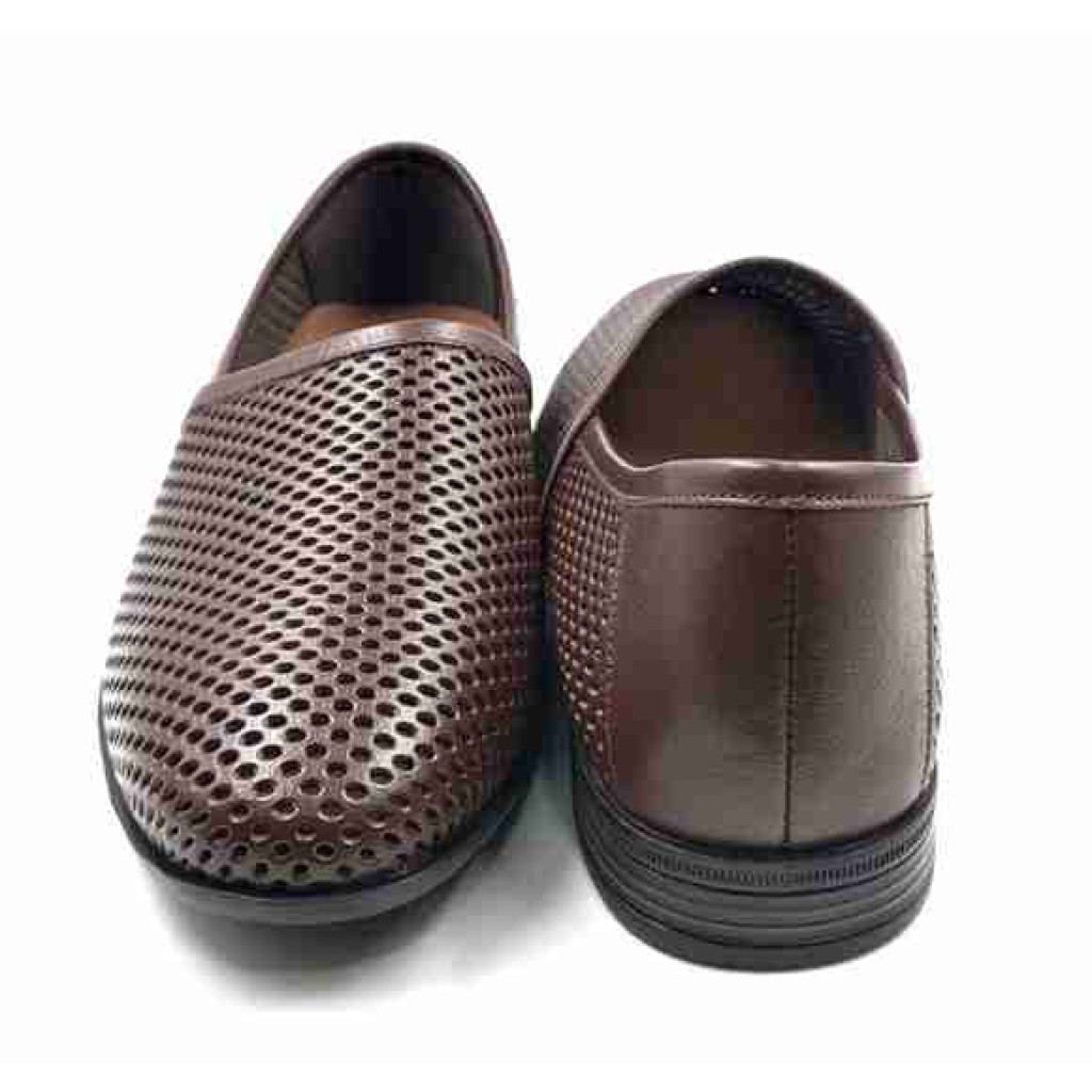 WC11: Balujas Brown summer shoe for men