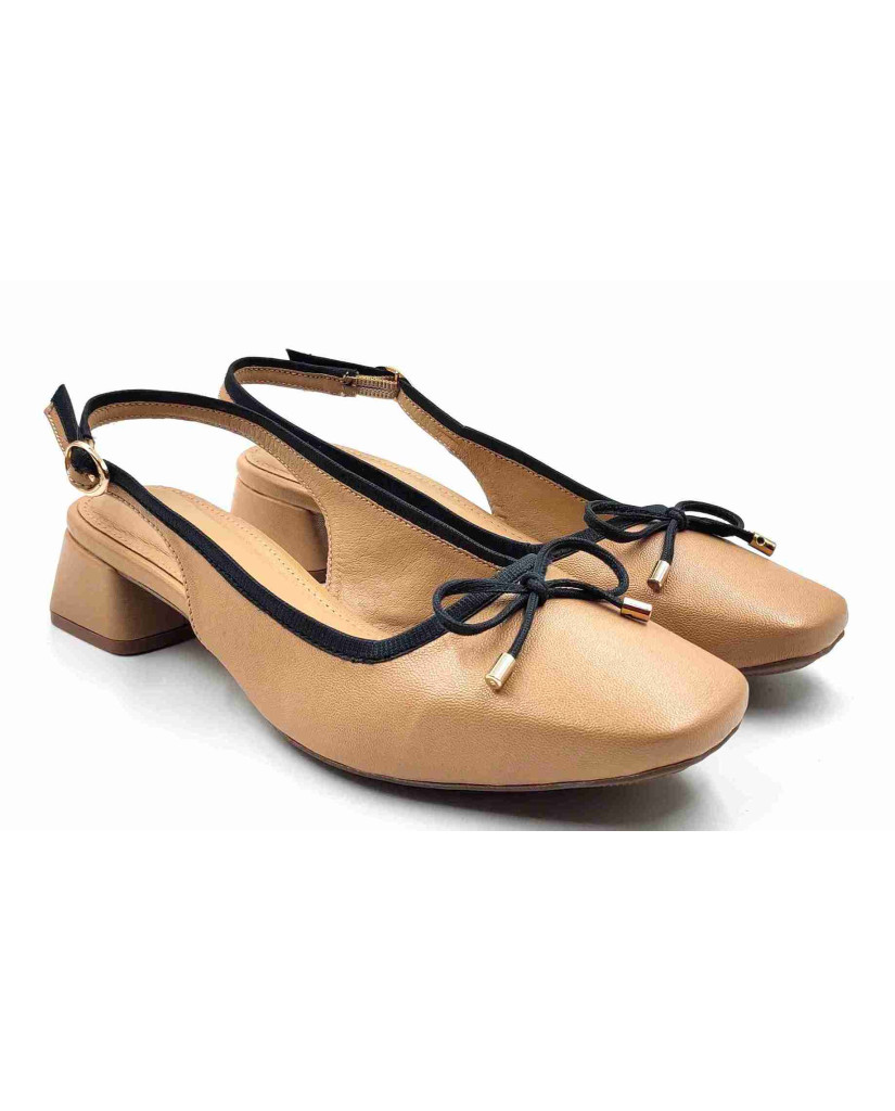 H-13 CHATTI Balujas Women Beige Block Heel Belly
